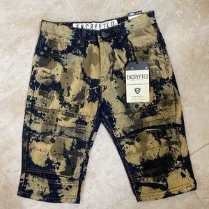 Encrypted Slim Fit Boys Shorts